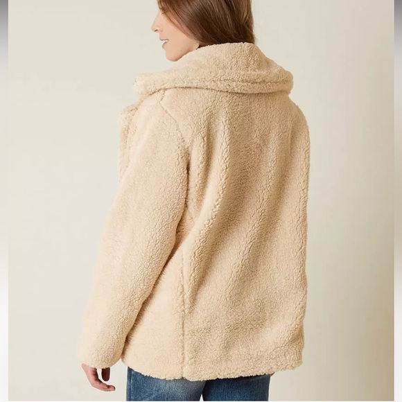FREE PEOPLE Notched Teddy Peacoat Sherpa Cream Jacket - Picture 5 of 10